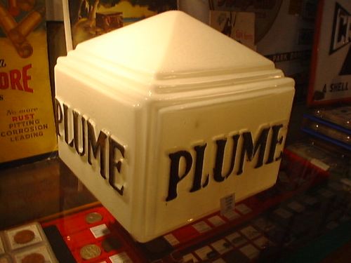 plume_globe